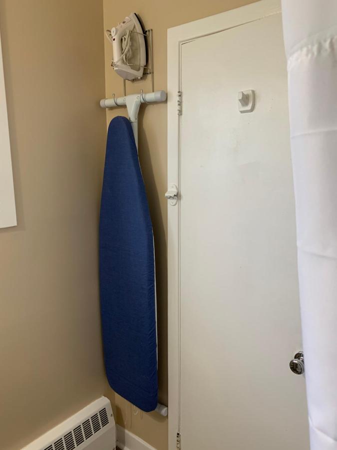 Rogers Motel Smiths Falls Eksteriør bilde